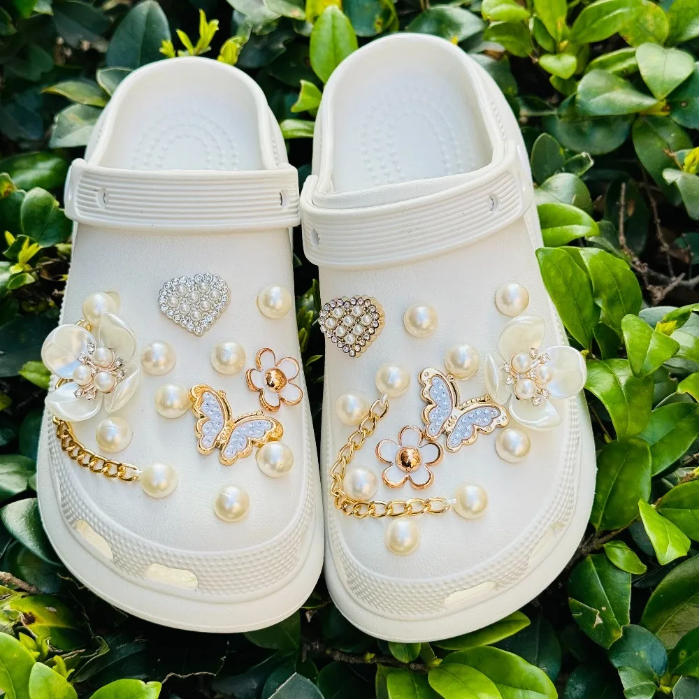 24PCS Summer Fashion Shoe Charms Set Accessories for Clogs Shoe Buckle Butterfly Pearl Flower Chain DIY Shoes Decorations