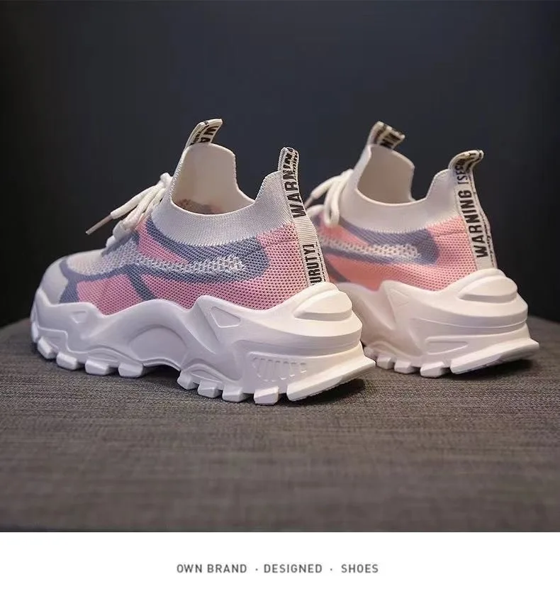 New Women's Casual Shoes Ultra Light Summer Breathable Fly Woven Mesh Shoes for Girls and Students Outdoor Running Sports Shoes