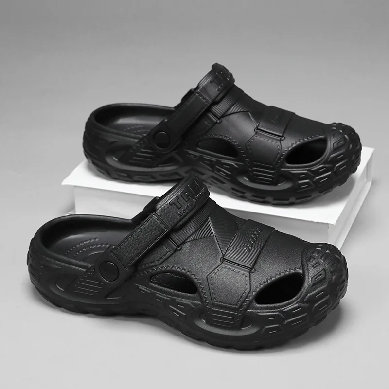 Women's EVA Closed Toe Clogs Non Slip Lightweight Garden Shoes Thick Sole Sandals Outdoor Beach Pool Work Slippers