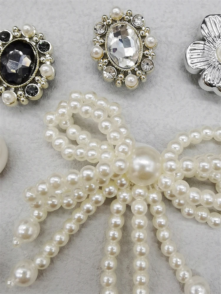 16PCS DIY Flowers Water Droplet Shoe Charms Decorations Heart Shaped Shoe Buckles Ornament Mutlifunctional Bowknot Shoe Clips