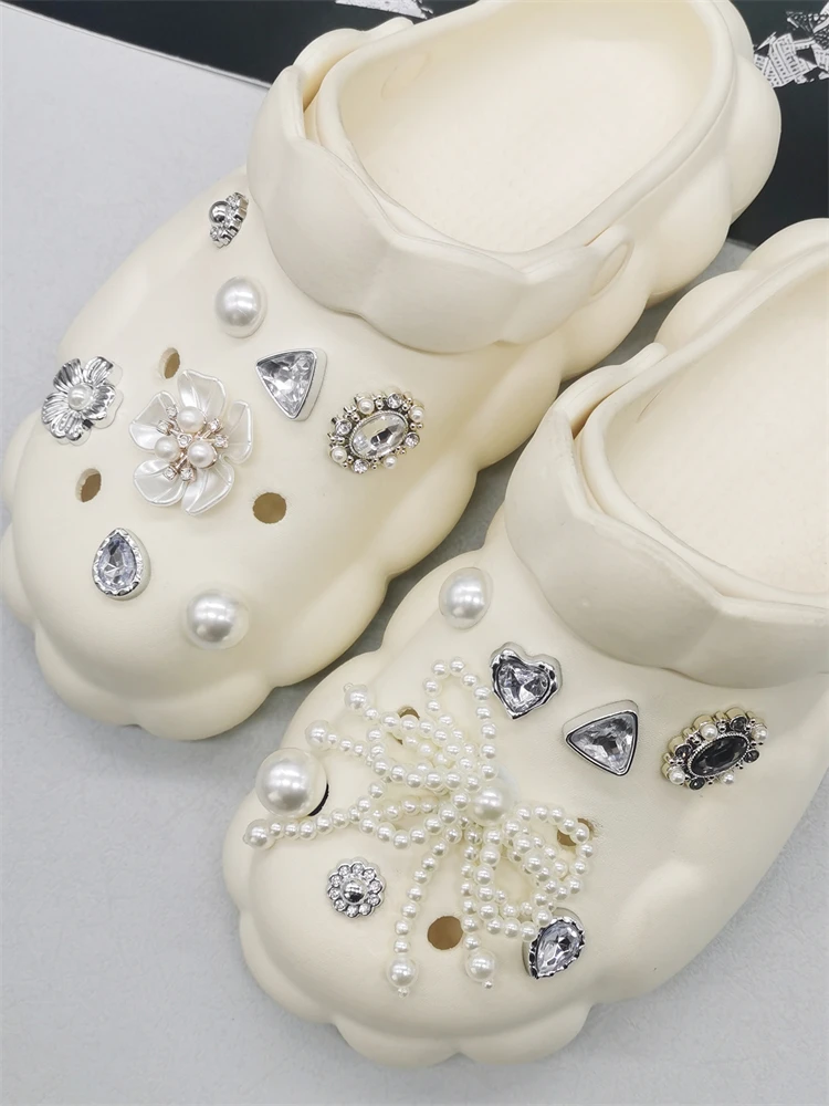 16PCS DIY Flowers Water Droplet Shoe Charms Decorations Heart Shaped Shoe Buckles Ornament Mutlifunctional Bowknot Shoe Clips