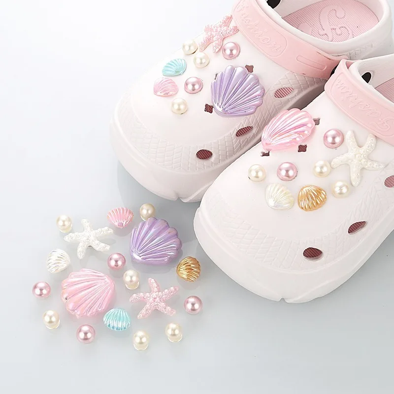 18PCS Shoe Charms for Clogs Slippers DIY Summer Starfish Shell Handicrafts Shoe Decoration Buckle Charms Hole Shoes Accessories