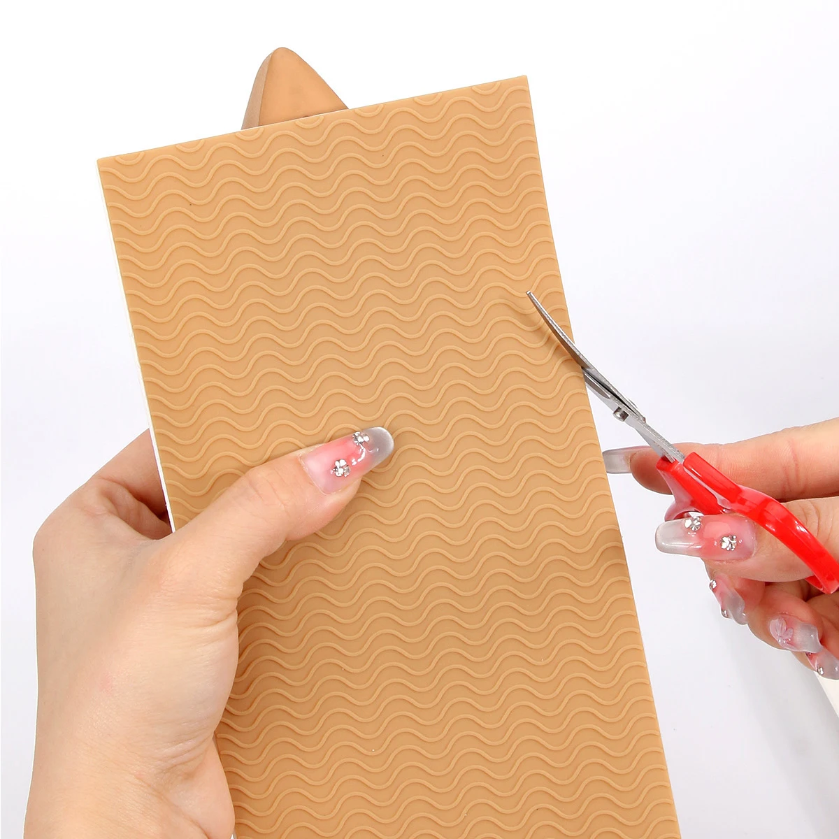 1/2PCS Anti-Slip Shoe Sole Stickers, Trimmable Self-Adhesive Rubber Anti-Wear Sole Protector for Sneakers & High Heels