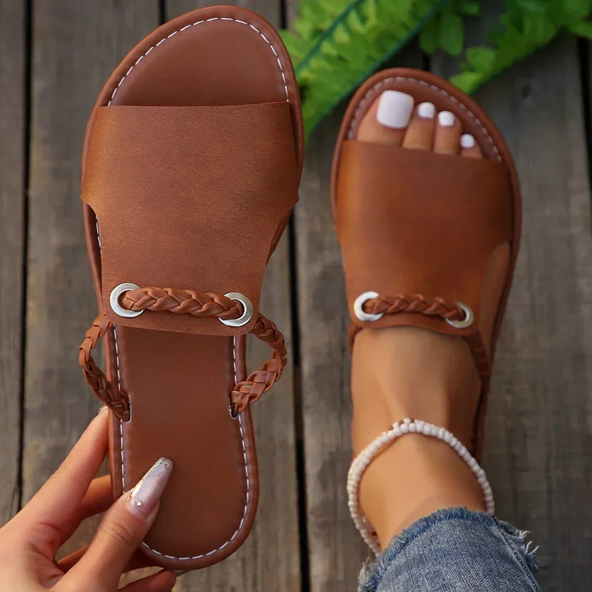 Women Flat Casual Slippers Summer 2024 New Woman Fashion Dress Sandals Beach Bohemian Shoes Femme Home Slides