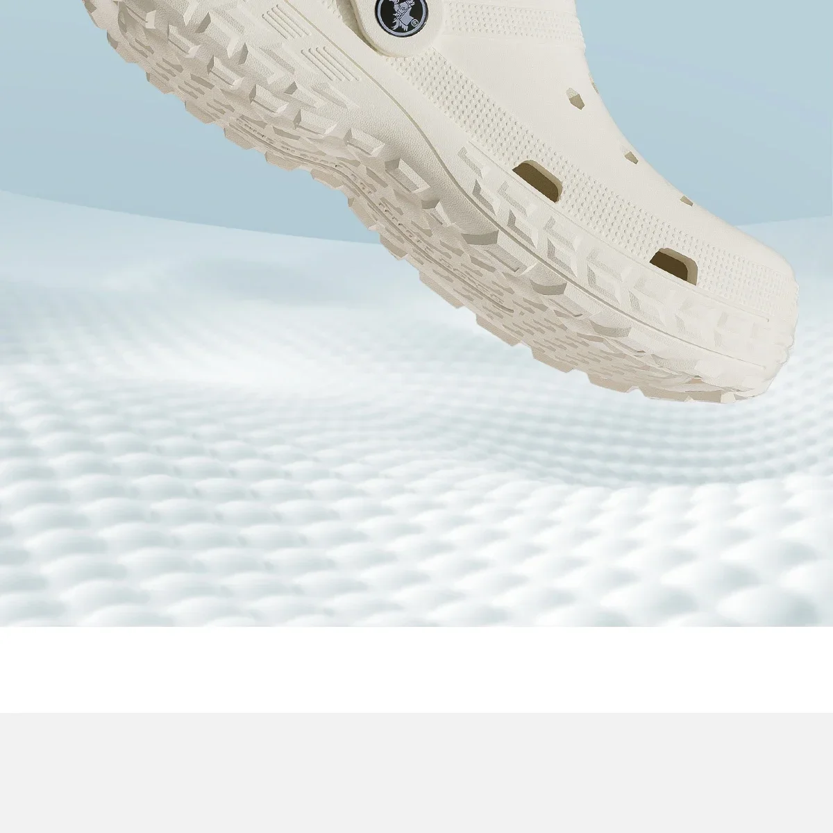 Cushioned Thick‑Sole Clogs|Unisex EVA Breathable Hole Shoes, Non‑Slip Slip‑On Sandals for Home Beach Camping