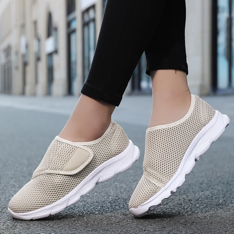 New Casual Orthopedics Wide Feet Swollen Shoes Thumb Eversion Adjusting Soft Comfortable Diabetic Shoe Walking Shoes