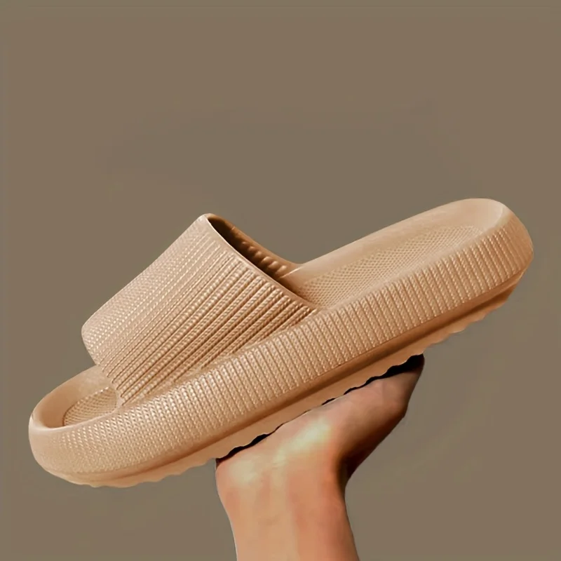 Men's Thick Bottom EVA Indoor Home Slippers Anti-Slip Suitable for Outdoor Wear Comfortable Home Slippers for Men