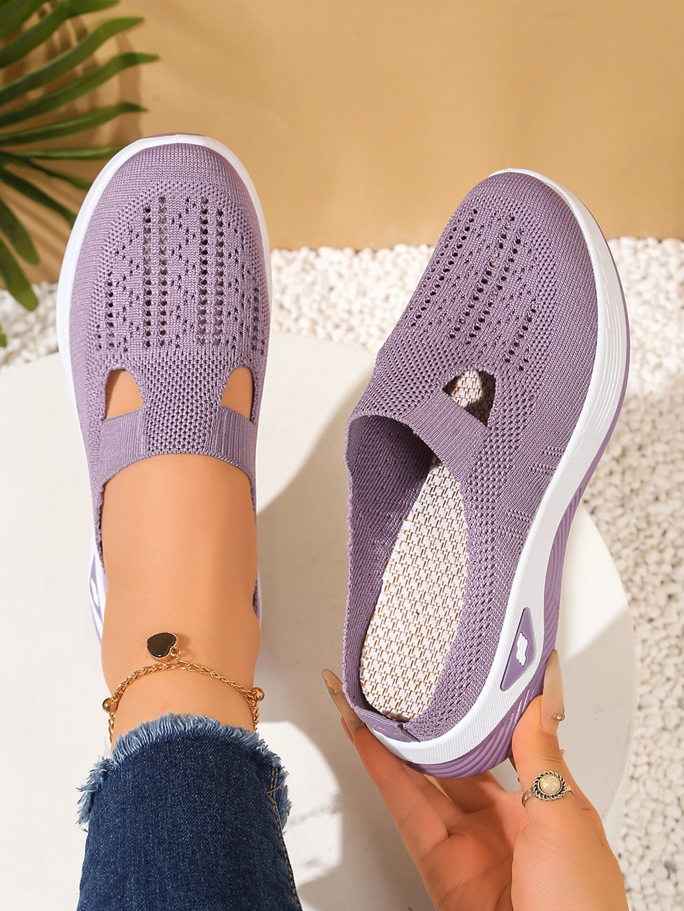 Women Shoes Convenient and Comfortable at Home, One Foot with a Vent and Half Slipper Women's Summer Shoes