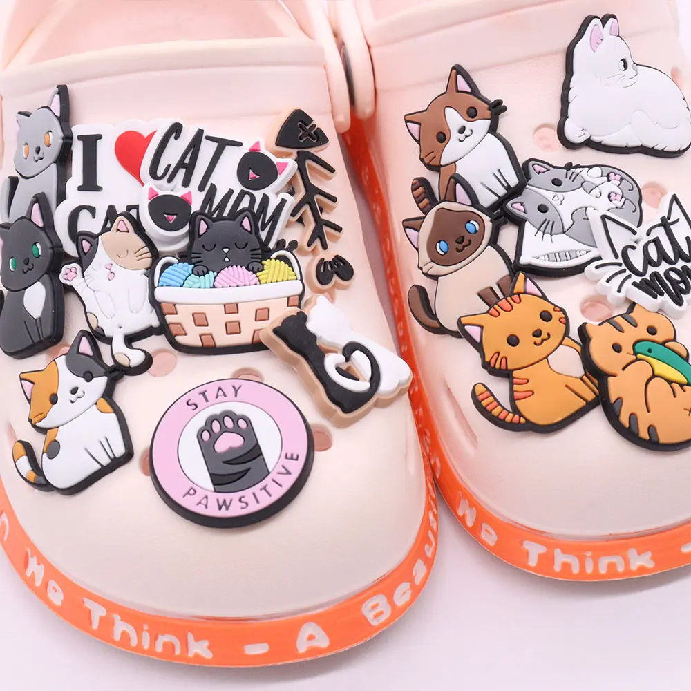 1-17PCS PVC Kawaii Animal Cat Mom Sandal Shoe Decoration Buckle Charms Fit Wristbands Hole Slipper Accessories Kid Xmas Gift