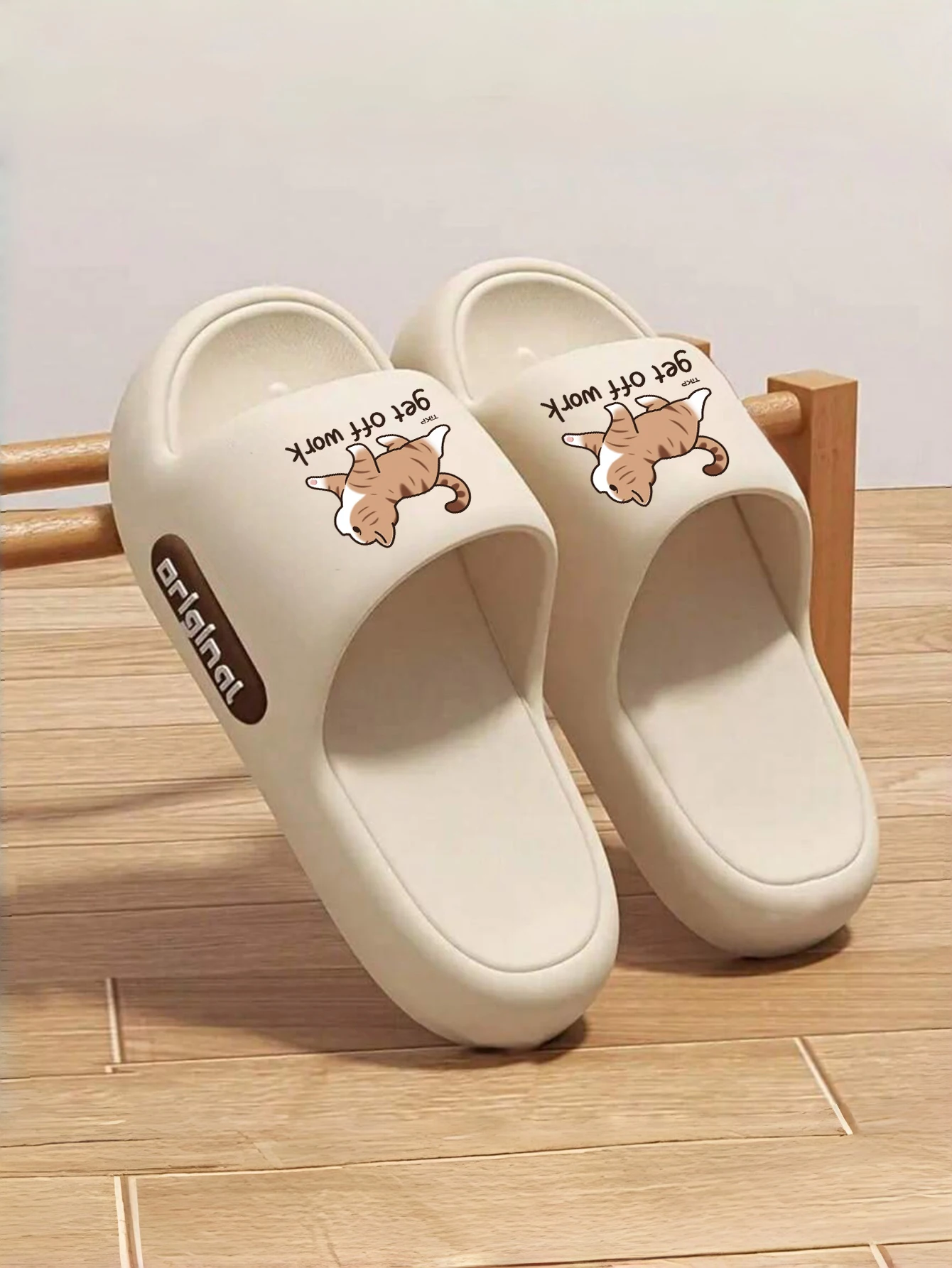 Summer Innovative Design Eva Men's Shoes, Soft and Lightweight Home Slippers, Suitable for Indoor and Outdoor Leisure Activities