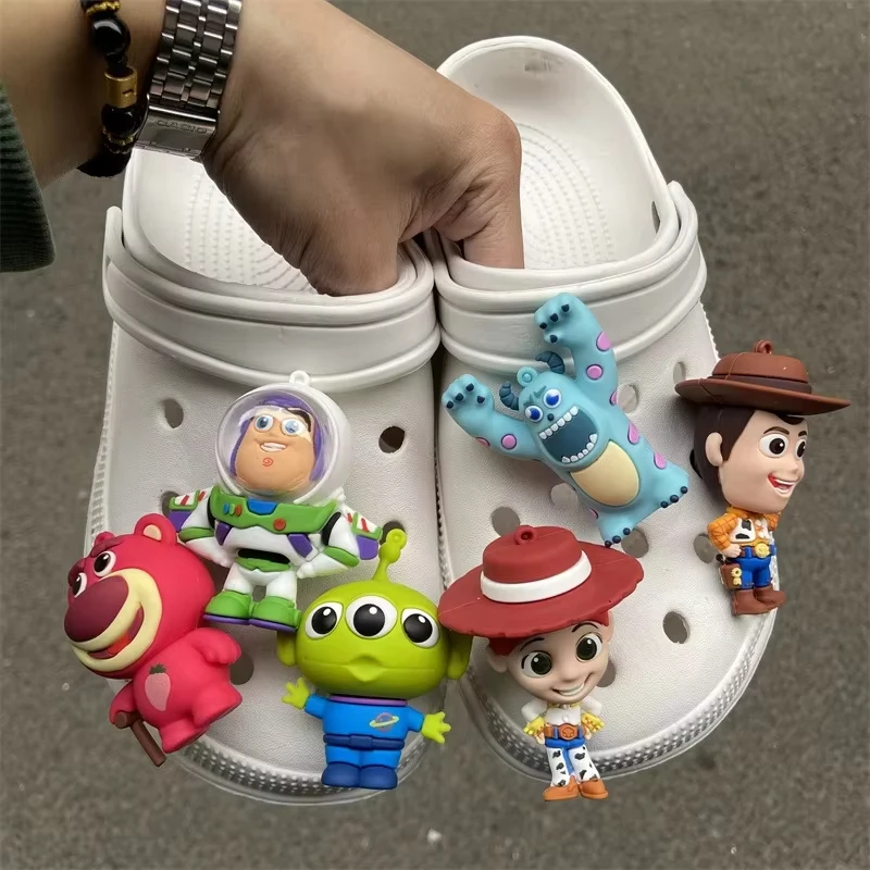 Mesuca Toy Story 3D Shoes Charms Set Buzz Lightyear Woody Alien Shoe Decorations for Clogs Sandals Cute DIY Accessories