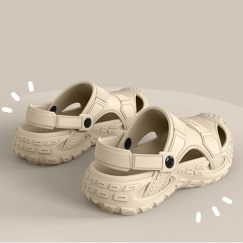 Summer Men's Outdoor Clog Sandals EVA Breathable Non Slip Closed Toe Wear Resistant Beach Slippers