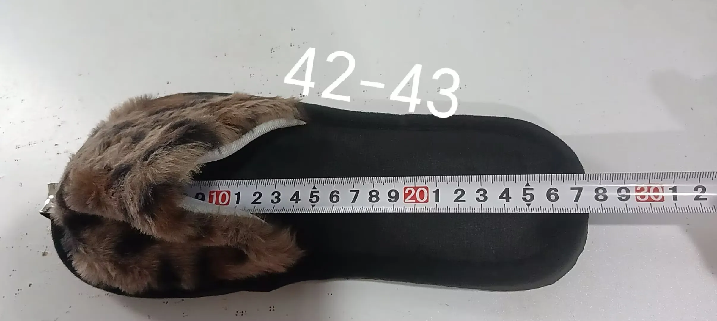 Fashion Women Slippers Cotton Plush Warm Female Light EVA Flat Bottom Non-slip Comfortable Slides Winter Autumn House Shoes