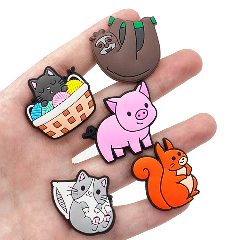 1/25pcs Cute Animal Shoe Charms Funny Cat Pig Panda Shoe Decorations Accessories Koala Ladybug Clog Jeans for Kids