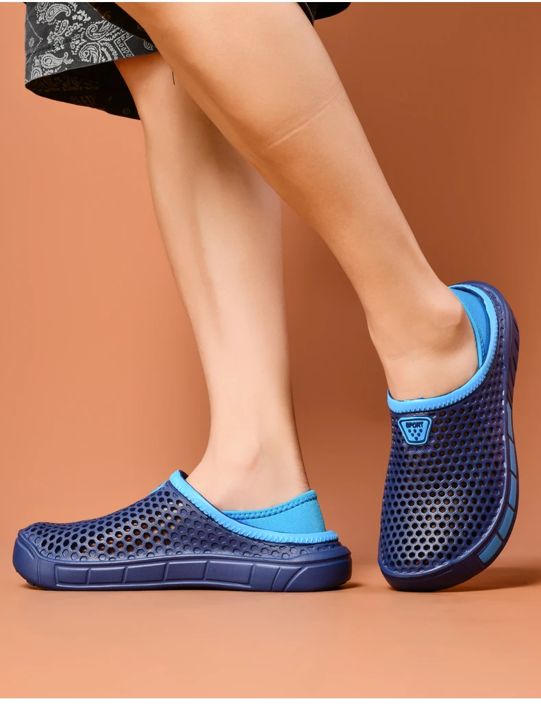 Men's lightweight casual slip-on sandals, non-slip indoor and outdoor beach clogs, simple solid color slip-on shoes