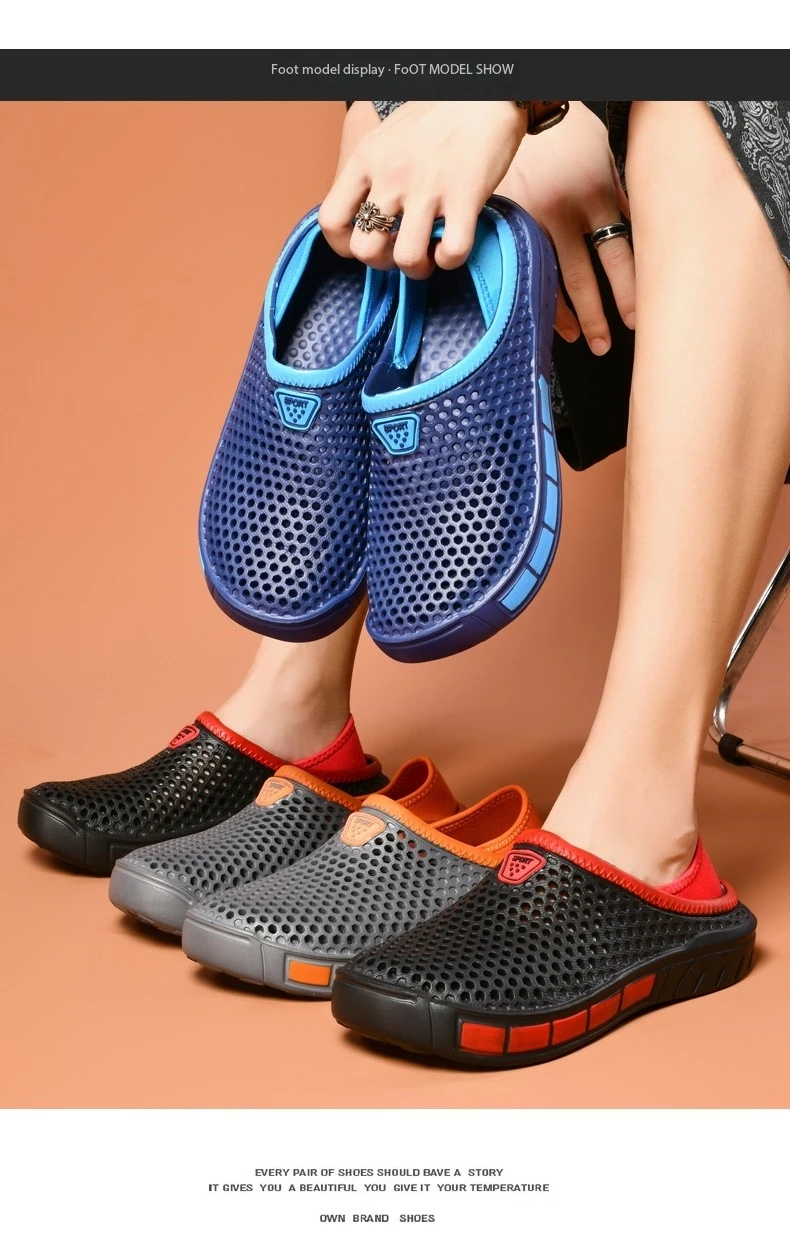 Men's lightweight casual slip-on sandals, non-slip indoor and outdoor beach clogs, simple solid color slip-on shoes