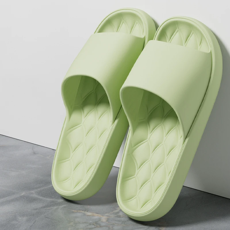 Fashion Men Slippers Summer Flat Lightweight EVA Home Bathroom Home Slippers Comfort Non-slip Couples Indoor Slides Shower Shoes