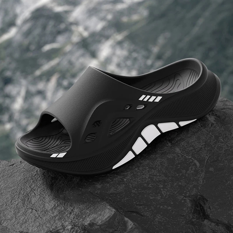 Striped Thick Bottom Sport Sandals Men Fashion Design Hollow Out Non Slip Eva Slippers Men Comfortable Soft Sole Beach Flip Flop