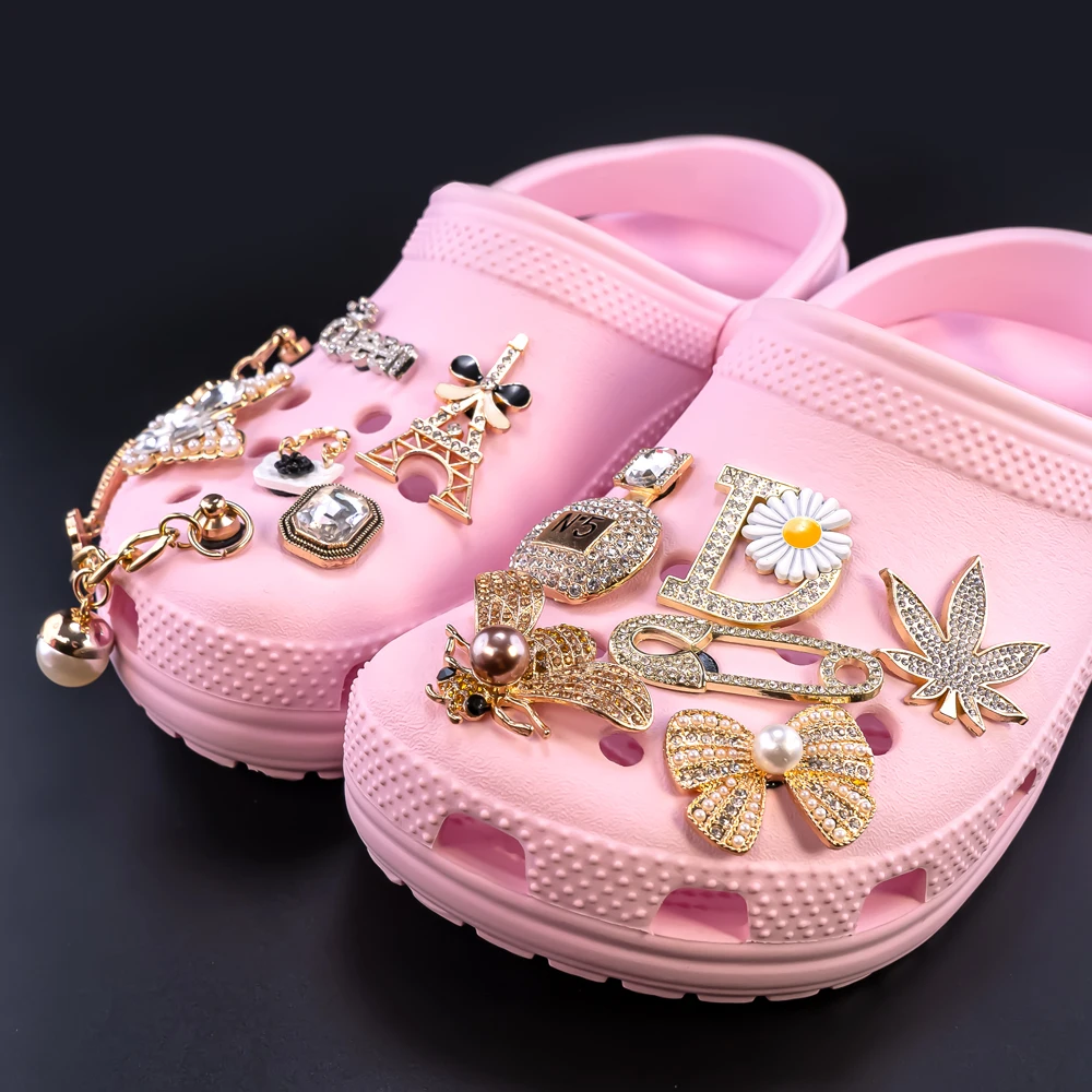 1pcs Designer Golden Crown Metal Shoe Charms Sea Star Shell Luxury Decorations for Shoe Accessorie Heart Pins for Women Girls