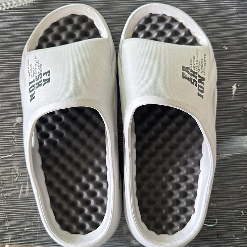 Summer Men Massage Slippers Indoor Outdoor Sandals Beach Casual Shoes Soft Sole Slides Men Flip-flops Men's Sandals Big Size 47