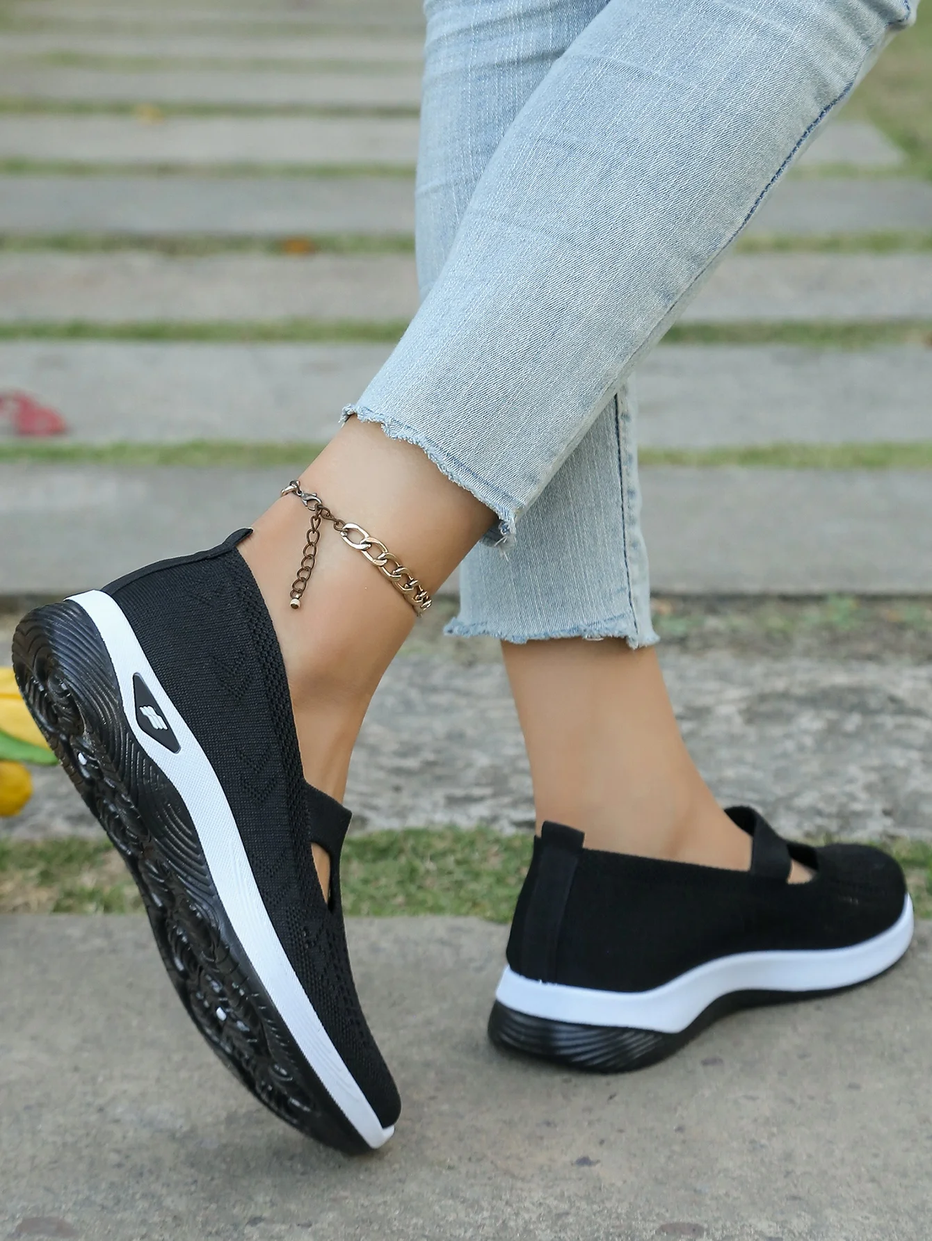 Women's Hollow Knit Mesh Slip On Sneakers, Orthopedic Comfortable Walking Shoes, Casual Flats for Elderly