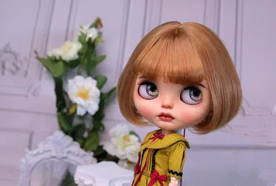 Blythes Doll Wigs Fit the 1/6 Size of the Stylish New Versatile Short Bob Hair with High Temperature Silk Wig in Linen Pink Gold