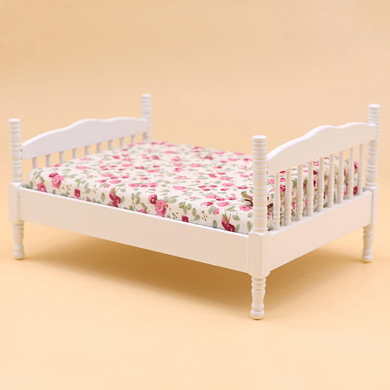 1/12 Dollhouse Wooden/Iron Mini Single/Double Bed Home Bedroom Furniture Toy Living Room Furniture Model Handmade Toy