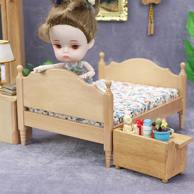 1/12 Dollhouse Wooden/Iron Mini Single/Double Bed Home Bedroom Furniture Toy Living Room Furniture Model Handmade Toy