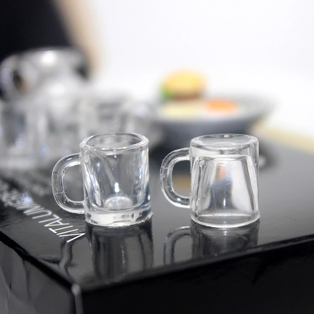 4Pcs 1/12 Doll House Miniature Resin Wine Glass Simulation Goblet Model Toys for Mini Decoration Dollhouse Accessories