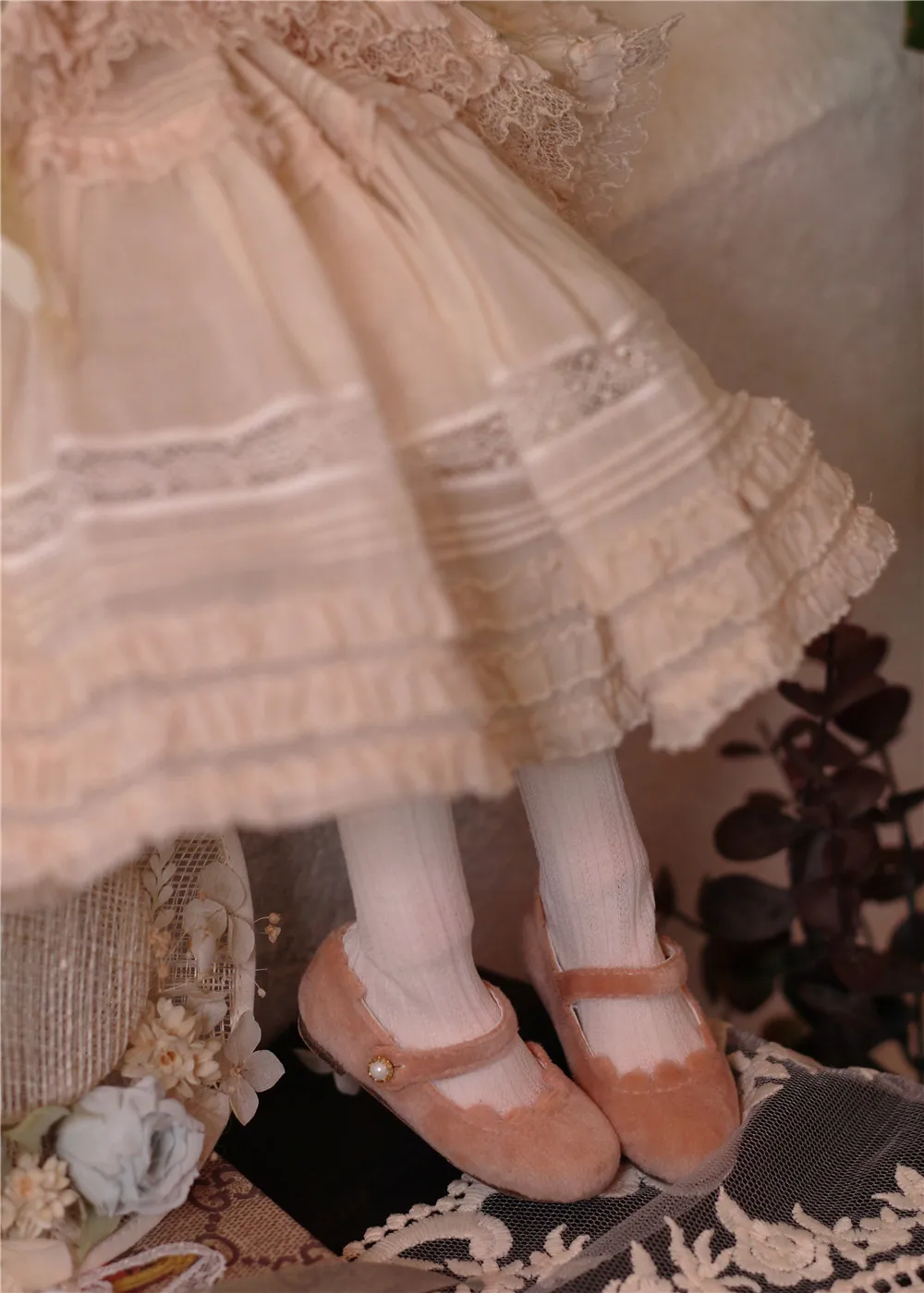 BJD Doll Shoes In Stock Girls Round Toe Soft Stain Elegant Daily Flat-Soled Pink Blue Lacy Single Buckle BJD Doll Accessories