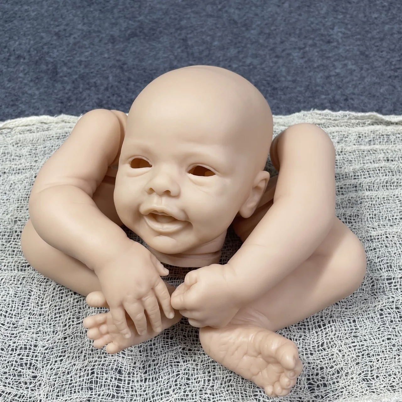New Arrivals 17 Inch Reborn Kit Blossom With Engraved Name and COA Reborn Baby Vinyl Doll Kit Unpainted Doll Parts DIY Doll Mold