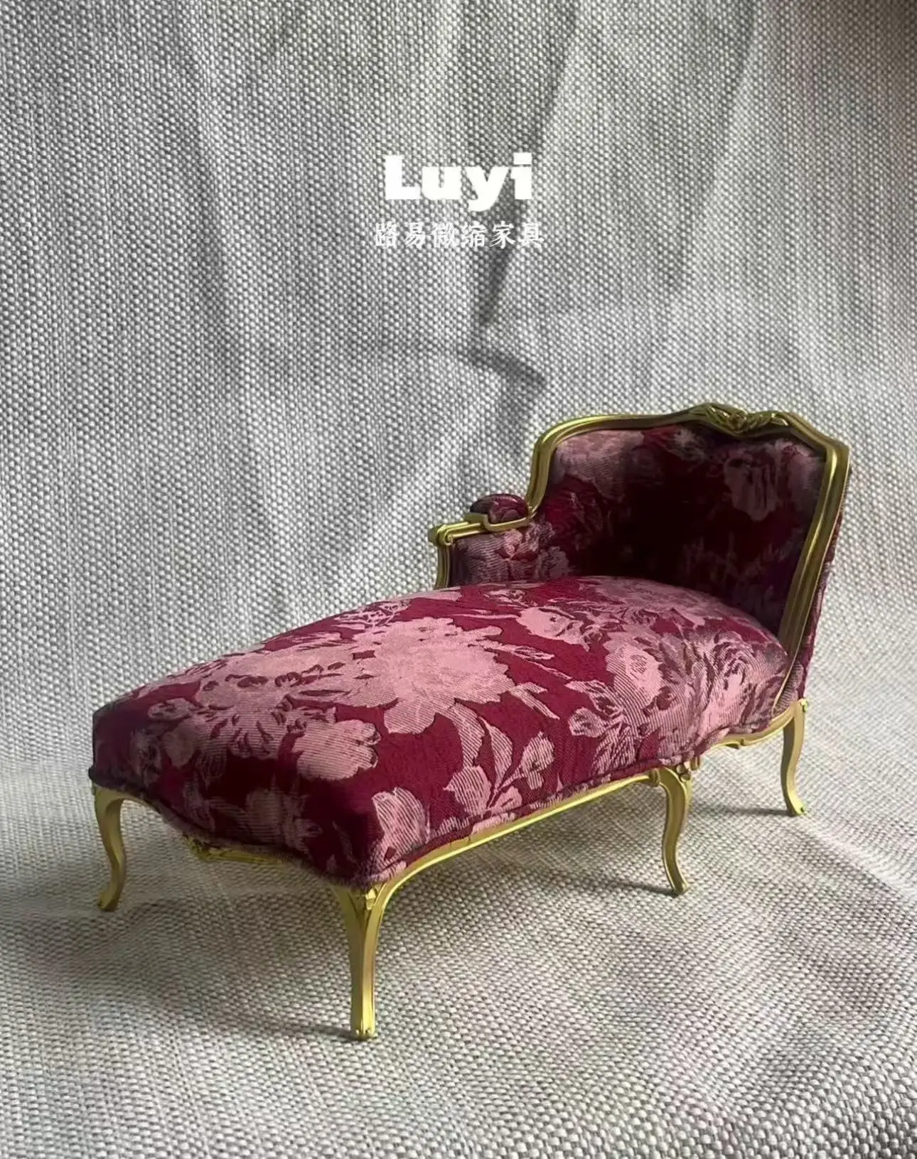 1/6 DollHouse Decoration Miniature Furniture Retro Court Sofa Floor Clock French Table Chair Baroque Piano Decoration Diy Gift