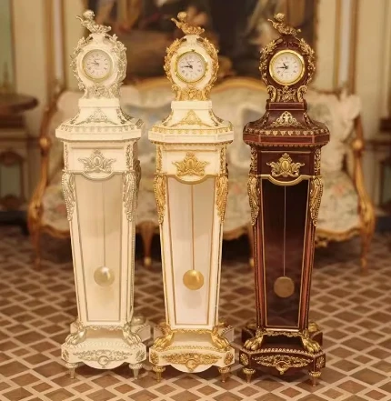 1/6 DollHouse Decoration Miniature Furniture Retro Court Sofa Floor Clock French Table Chair Baroque Piano Decoration Diy Gift