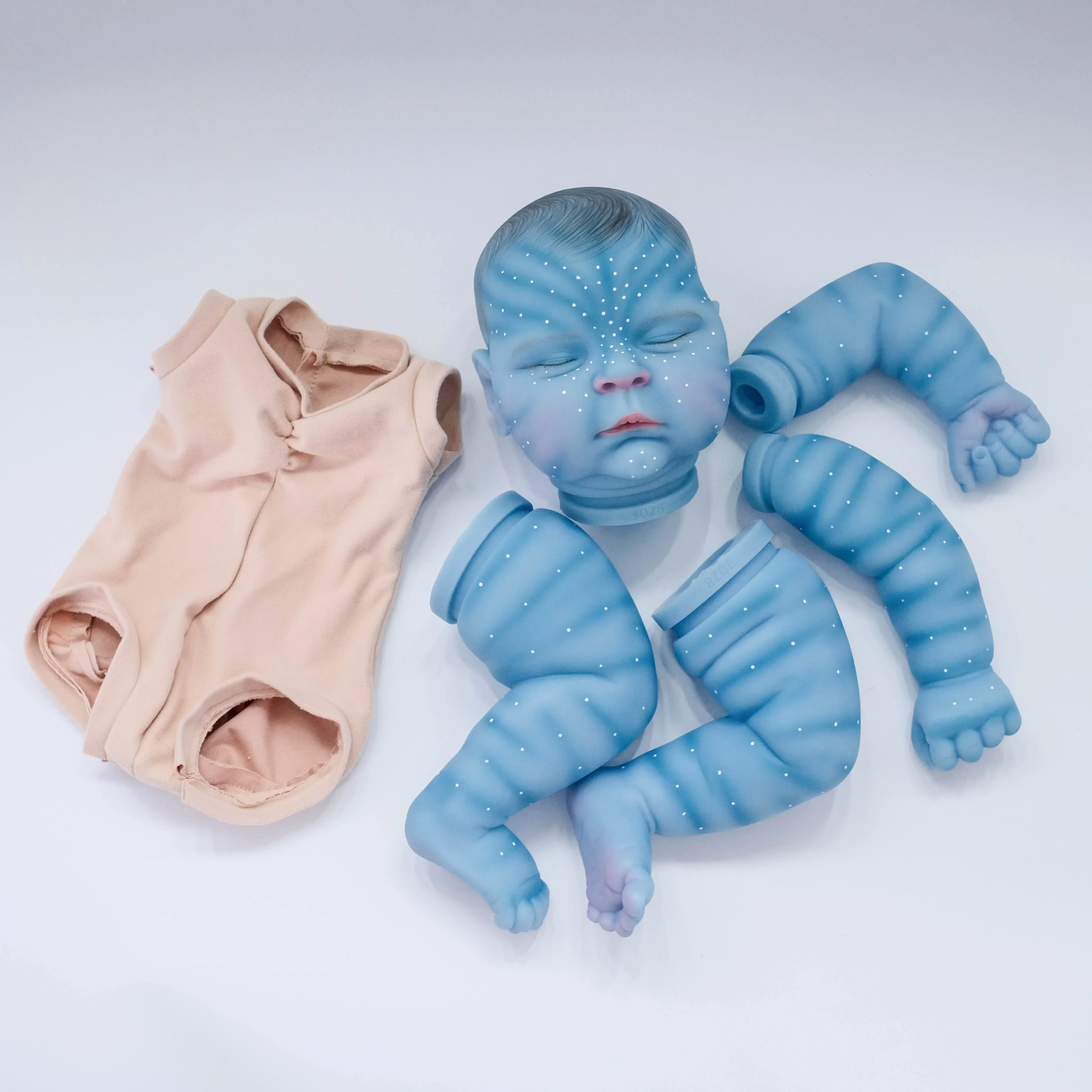 19inch Reborn Doll Kit Peaches Avatar in Blue skin 3D Painted Skin with Visible Veins DIY Reborn Doll Parts muñecas Kit reborn