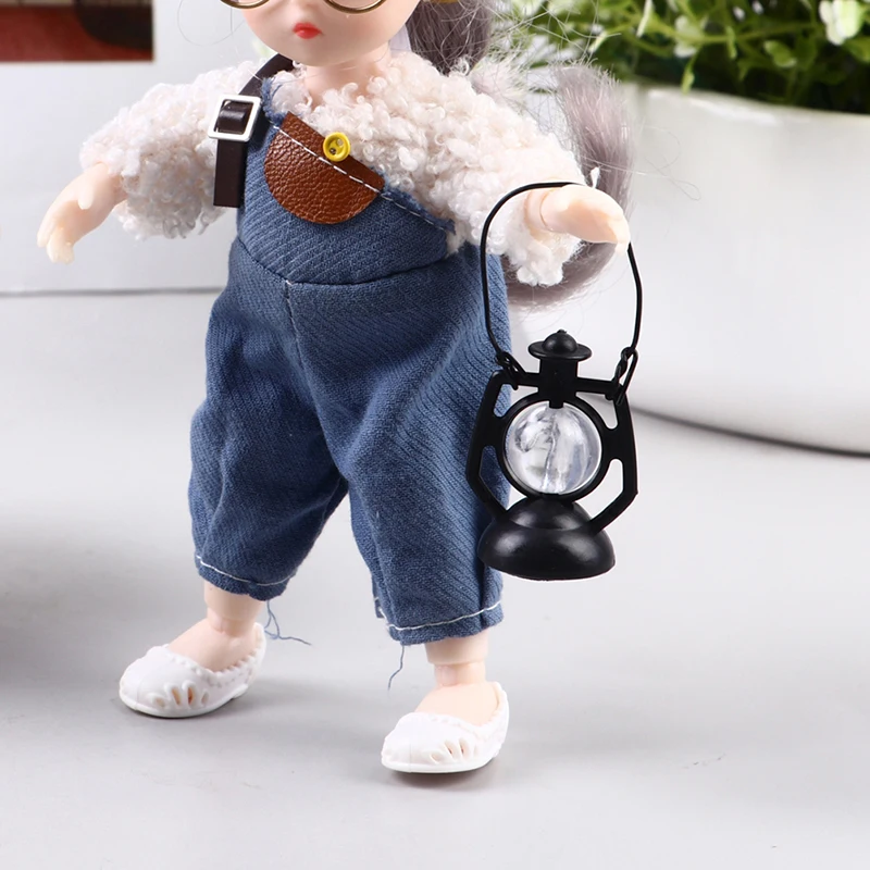 Miniature Oil Lamp Dollhouse Accessories Mini Kerosene Lantern For 1:6 1:12 Scale Doll House Decor Scene Ornaments Pretend Play