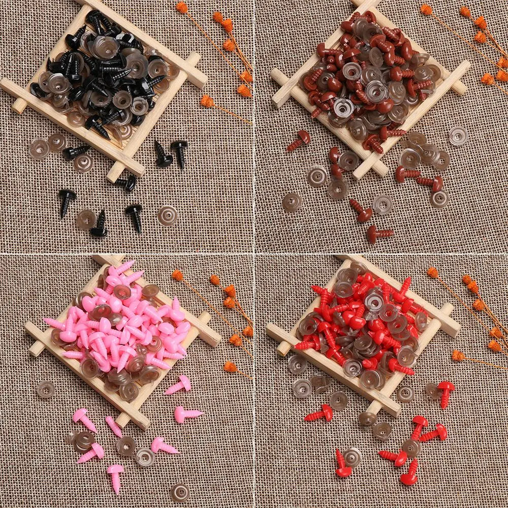 100pcs High Quality New Crafts Plastic Triangle Noses For Dolls Toys For Bear Buttons Toy DIY Safety Nose Accessories