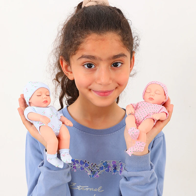 20cm Vinyl Reborn Baby Dolls with Clothes 8inch Newborn Baby Doll Waterproof Bebe Doll Cute Mini Doll for Girls Birthday Gifts