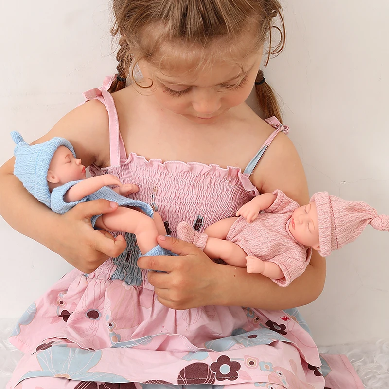20cm Vinyl Reborn Baby Dolls with Clothes 8inch Newborn Baby Doll Waterproof Bebe Doll Cute Mini Doll for Girls Birthday Gifts