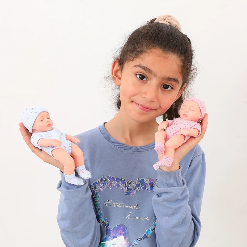 20cm Vinyl Reborn Baby Dolls with Clothes 8inch Newborn Baby Doll Waterproof Bebe Doll Cute Mini Doll for Girls Birthday Gifts