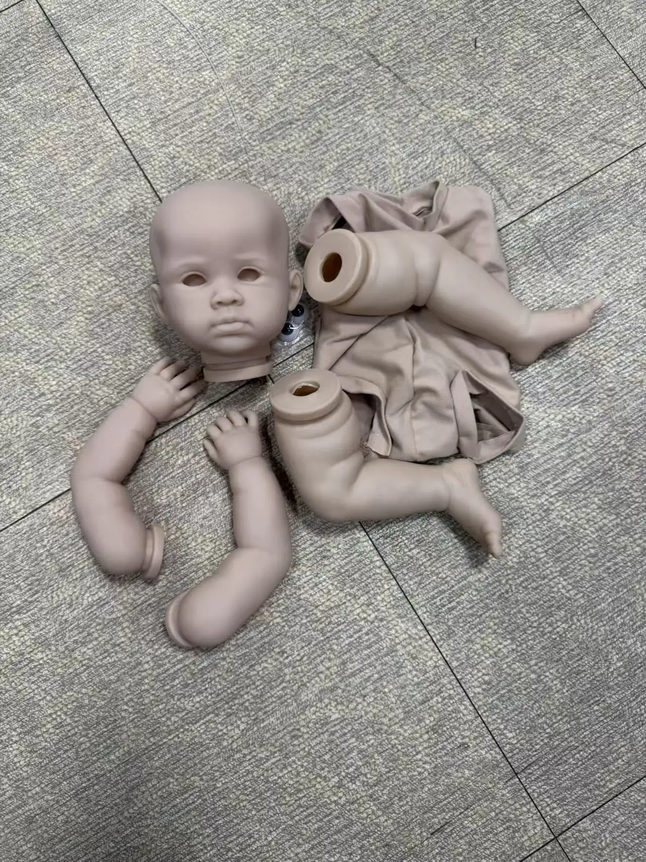 23inch Unfinished Unpainted Blank Doll Kits Reuben DIY Doll Parts Handmade Bebe Reborn Kit with Cloth Body