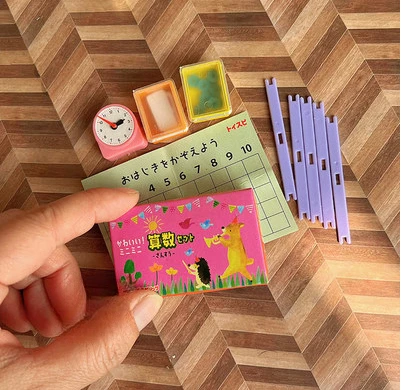 DollHouse Wooden Oil Paint Box Color Pencil Crayon Model Set Utility Knife Glue Stapler Origami Math School Accessories Bjd Doll