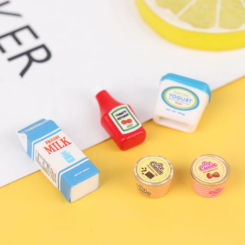 5Pcs/Set 1:12 Dollhouse Miniature Food Mini Tomato Sauce Iced Yogurt Dolls Kitchen Toy