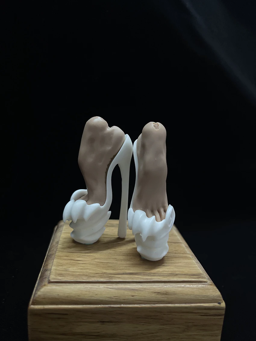 BJD SD Doll 1/4 Heeled Shoes A Birthday Present High Quality Articulated Puppet Toys Gift Dolly Model Nude Collection