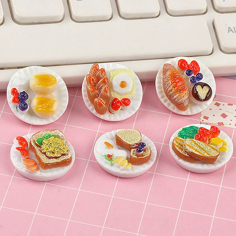 6pcs Dollhouse Kitchen Accessories Mini food toys props model 1:12 doll house accessories mini cake Dim sum tray supermarket toy