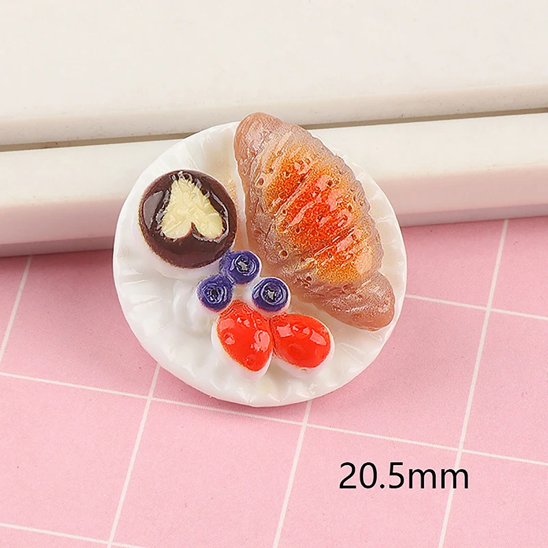 6pcs Dollhouse Kitchen Accessories Mini food toys props model 1:12 doll house accessories mini cake Dim sum tray supermarket toy