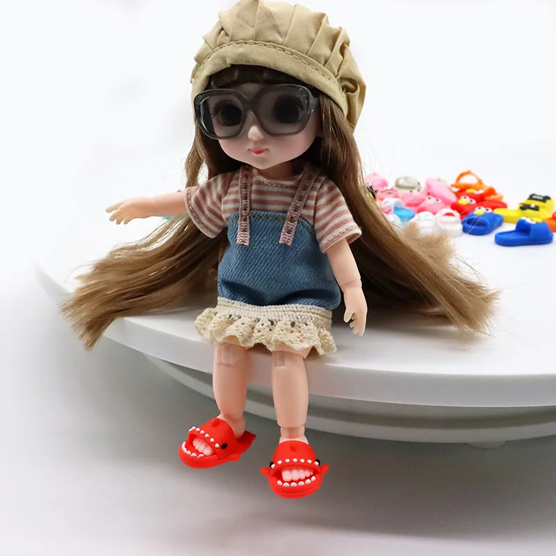 Cute Shark Slippers Doll Shoes Plastic Doll Shoes Suit for Ob11 P9 OB22 Blyth BJD12 1/6BJD YOSD Doll Accessories Gift for Girls