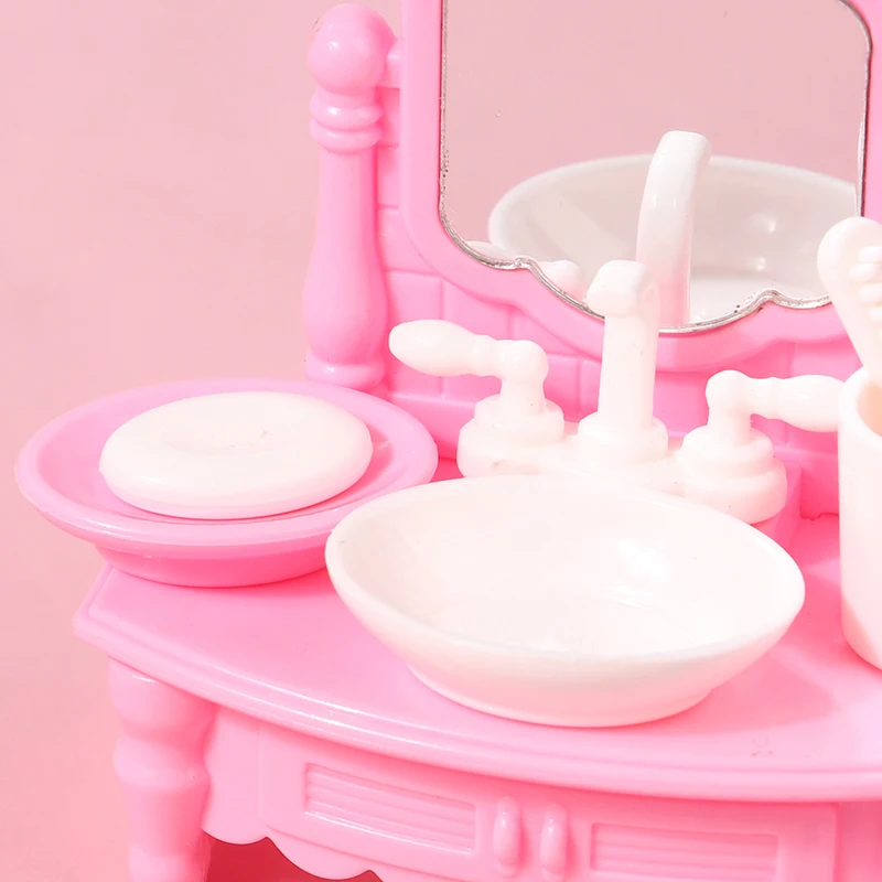 4/7/10/11Pcs Miniature Dollhouse Furniture Accessoies Kid Toys Kitchen Bedroom Living Room Bathroom Cooking Things For Doll Game
