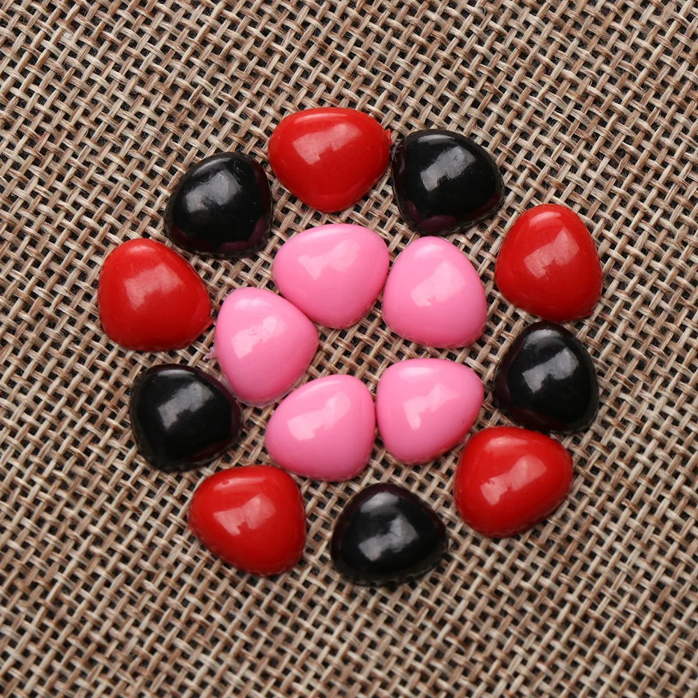 100Pcs Doll Plastic Triangle Nose Bear Buttons Safety Parts DIY Tool Doll Noses Craft Dolls Accessories Toys Black Red Pink
