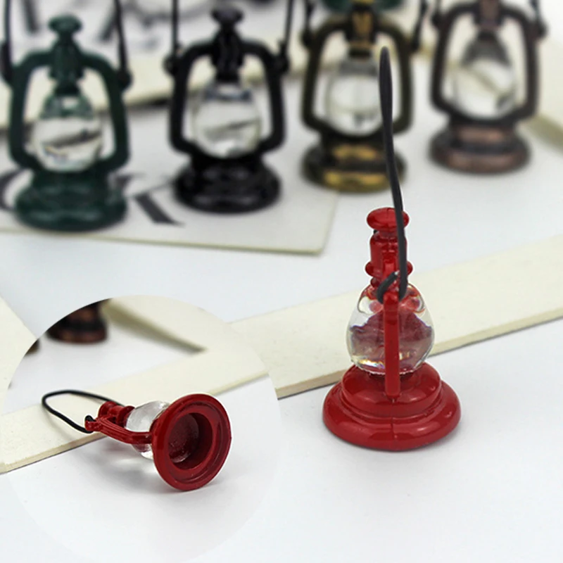 1:12 Miniature Kerosene Lantern Mini Retro Oil Lamp Dollhouse Accessories Kerosene Lantern Model Ornaments Pretend Play Toys