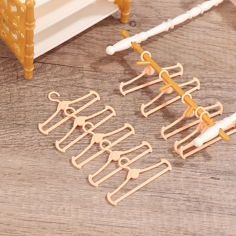 1set 30cm Dolls Hangers Dress Clothes Holder Cute Accessories Doll Clothes Rack Garment Organizer Hangers for Dolls Handbag